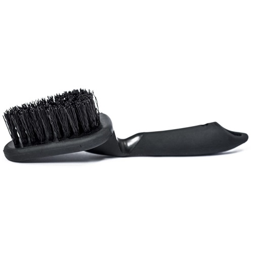 1748250644 Muc Off Detailing Motorcycle Brush 372 4 900x900 1.jpg