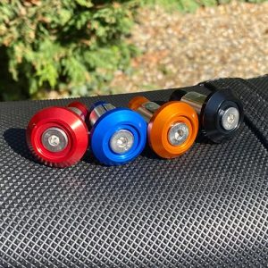 1748430114 Enduro Handlebar Caps 1024x1024@2x.jpg