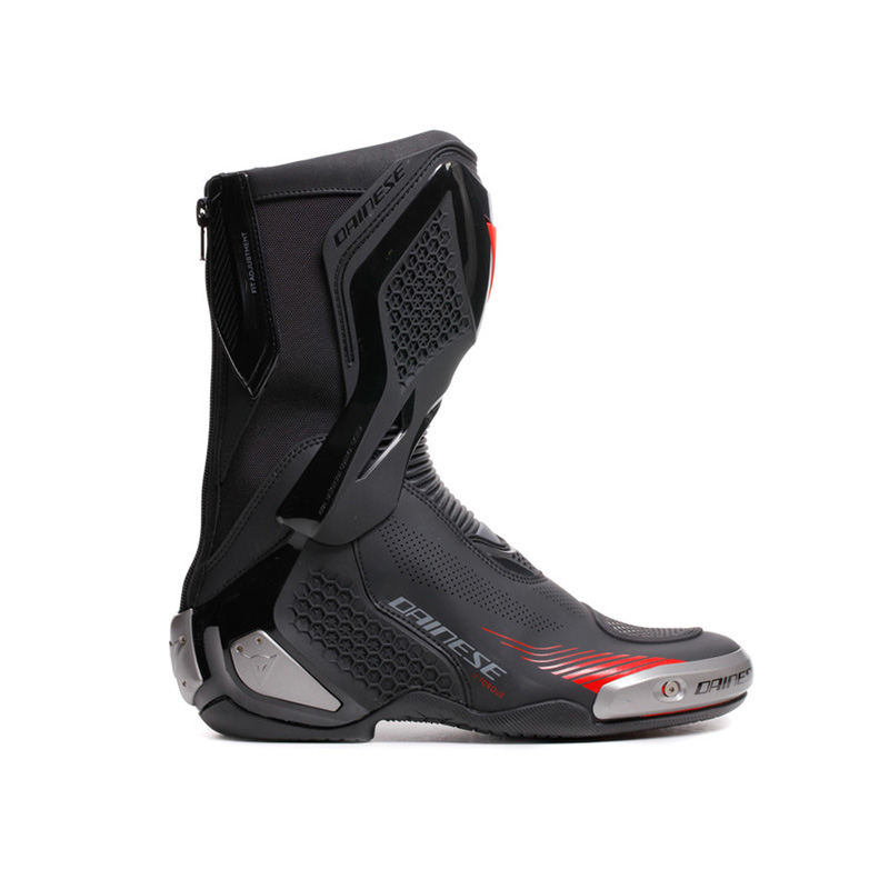 1764920313 Dainese Torque 4 Air Boots Nero 2.jpg